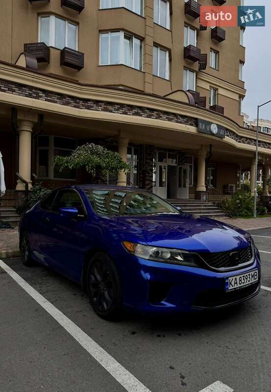 Купе Honda Accord 2013 в Києві