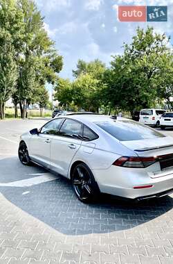 Седан Honda Accord 2023 в Киеве
