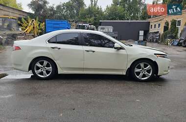 Седан Honda Accord 2010 в 