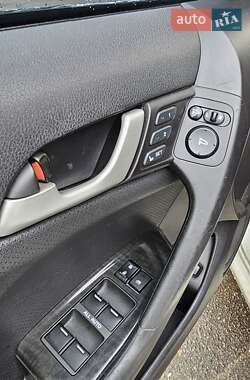 Седан Honda Accord 2010 в 
