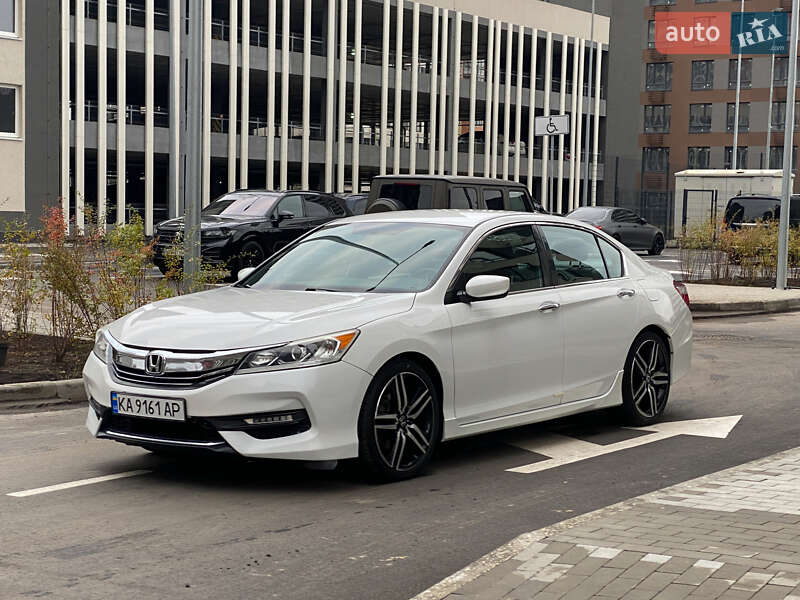 Седан Honda Accord 2016 в Киеве фото 2 Седан Honda Accord 2016 в Киеве
