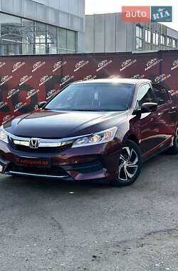 Седан Honda Accord 2016 в Сумах