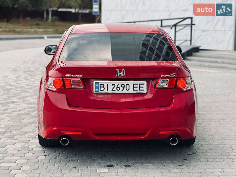 Седан Honda Accord 2008 в Полтаве