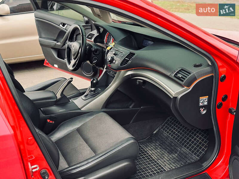 Седан Honda Accord 2008 в Полтаве