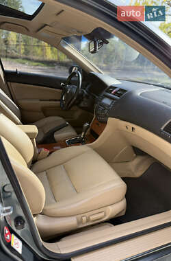 Седан Honda Accord 2006 в 