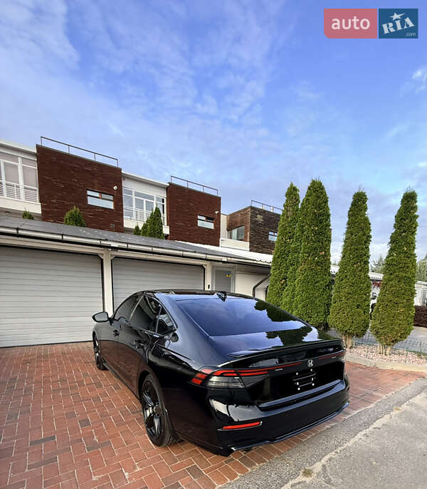 Седан Honda Accord 2024 в Харкові