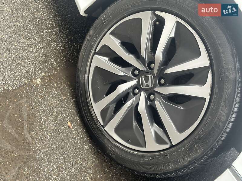 Седан Honda Accord 2018 в Киеве фото 61 Седан Honda Accord 2018 в Киеве