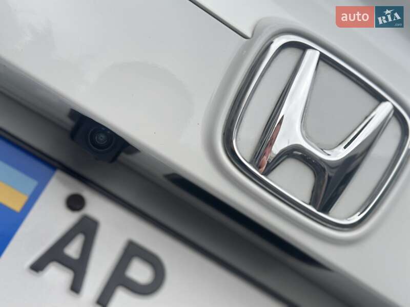 Седан Honda Accord 2018 в Киеве фото 63 Седан Honda Accord 2018 в Киеве