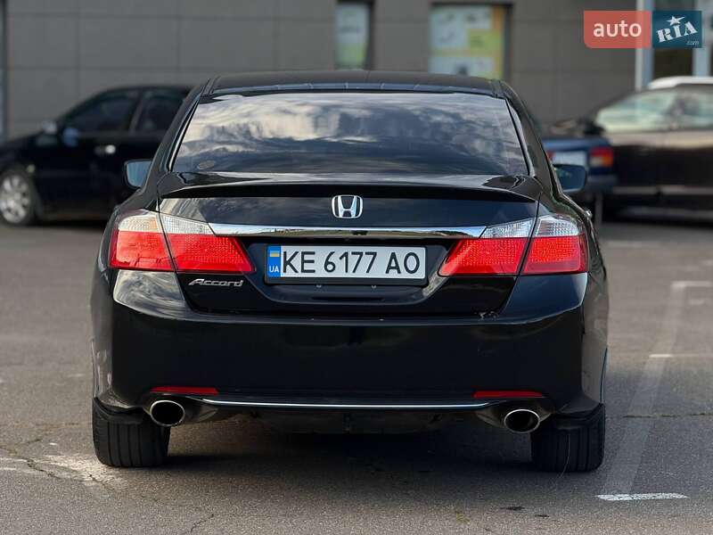 Седан Honda Accord 2015 в Кривому Розі