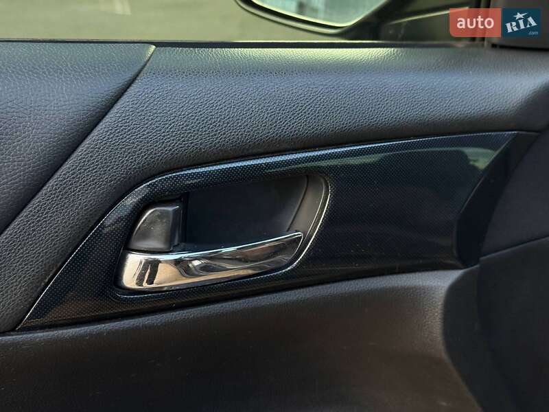Седан Honda Accord 2015 в Кривому Розі