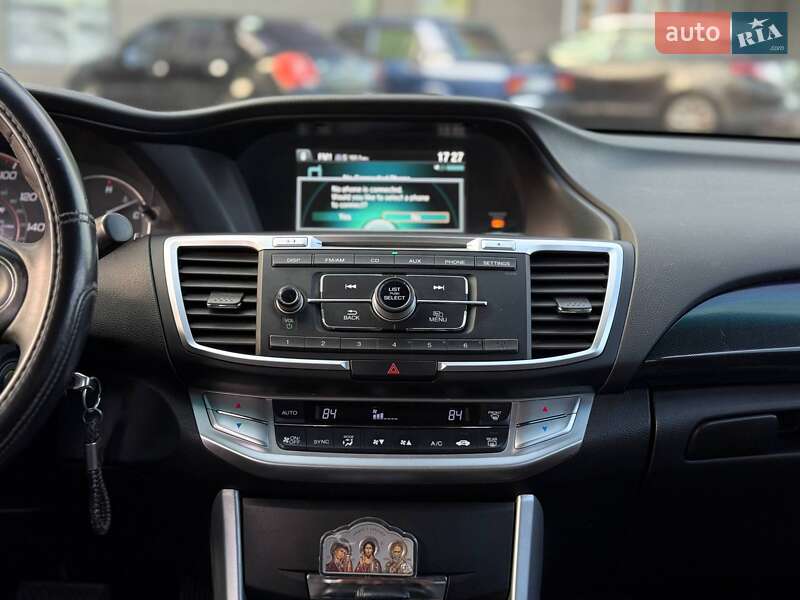 Седан Honda Accord 2015 в Кривому Розі