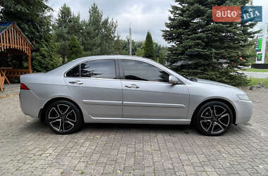 Седан Honda Accord 2003 в  фото 35 Седан Honda Accord 2003 в