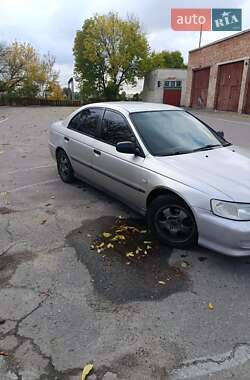 Седан Honda Accord 1999 в  фото 6 Седан Honda Accord 1999 в