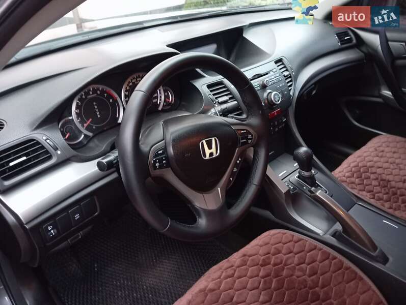 Седан Honda Accord 2008 в Хмельницькому