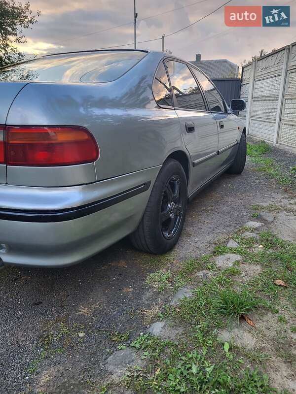 Седан Honda Accord 1997 в Владимире