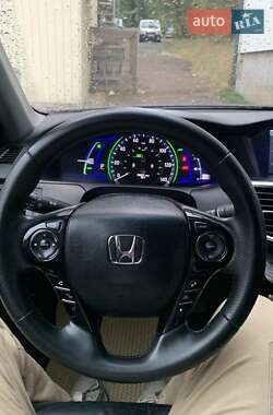 Седан Honda Accord 2014 в 