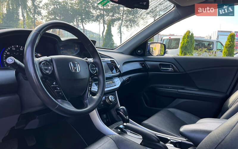 Седан Honda Accord 2015 в Львові фото 10 Седан Honda Accord 2015 в Львові