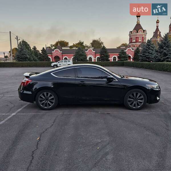 Купе Honda Accord 2009 в Каменском