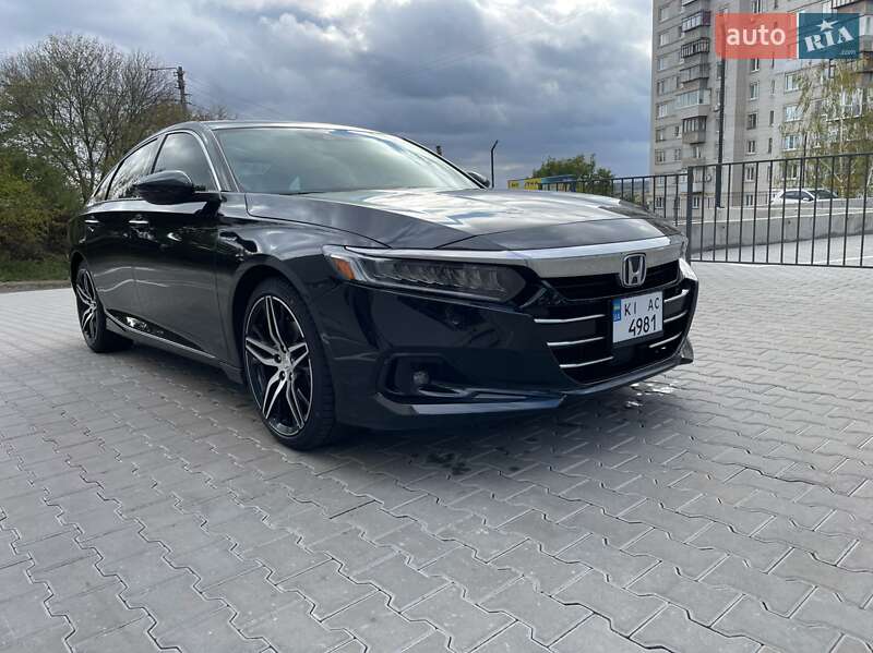 Седан Honda Accord 2021 в 