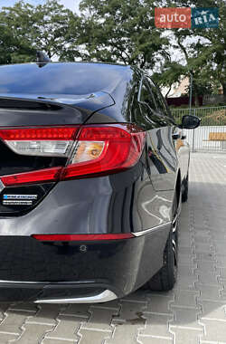 Седан Honda Accord 2021 в 