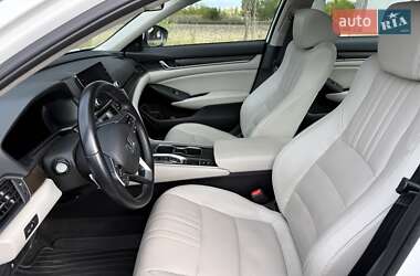 Седан Honda Accord 2018 в 