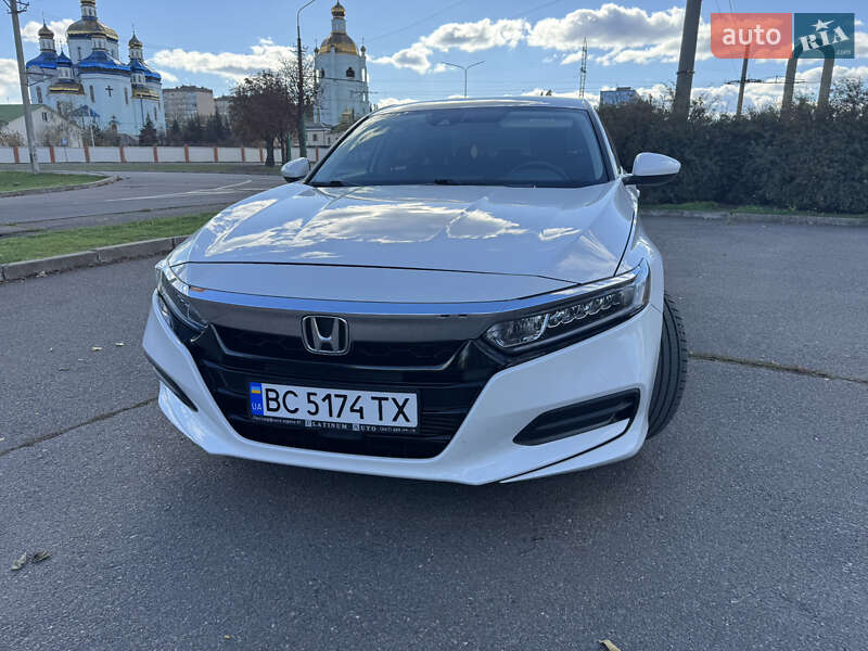 Седан Honda Accord 2018 в Кривом Роге