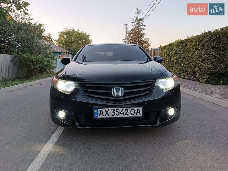 Седан Honda Accord 2010 в Харкові