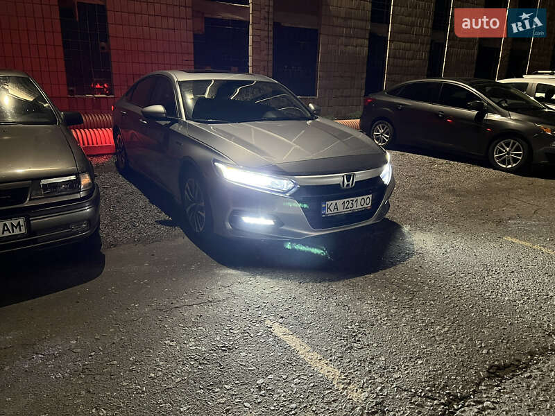 Седан Honda Accord 2018 в Києві