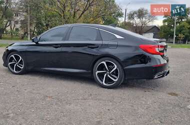 Седан Honda Accord 2022 в 
