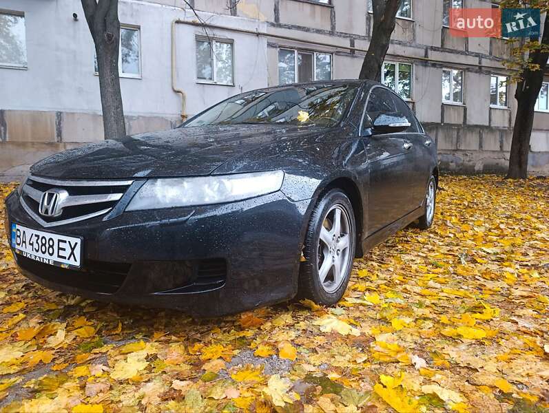 Седан Honda Accord 2006 в Кропивницком