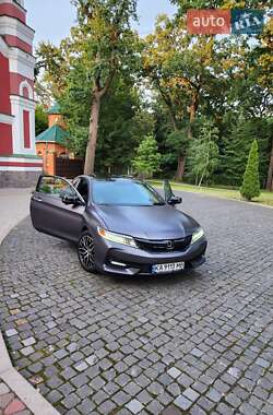 Купе Honda Accord 2015 в 
