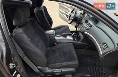 Купе Honda Accord 2012 в 
