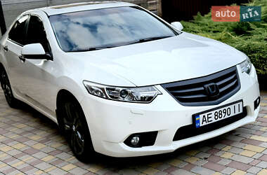 Седан Honda Accord 2011 в 