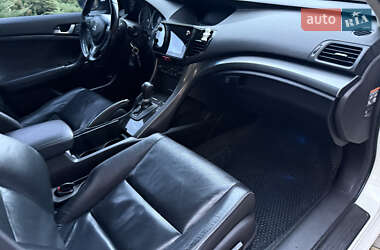 Седан Honda Accord 2011 в 