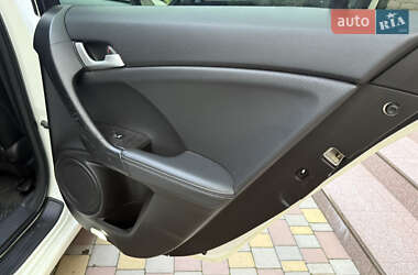 Седан Honda Accord 2011 в 
