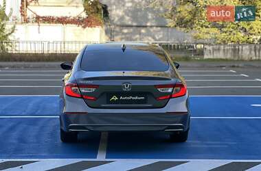 Седан Honda Accord 2017 в 