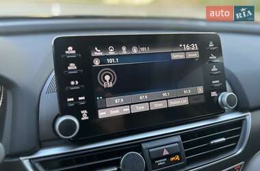 Седан Honda Accord 2017 в 