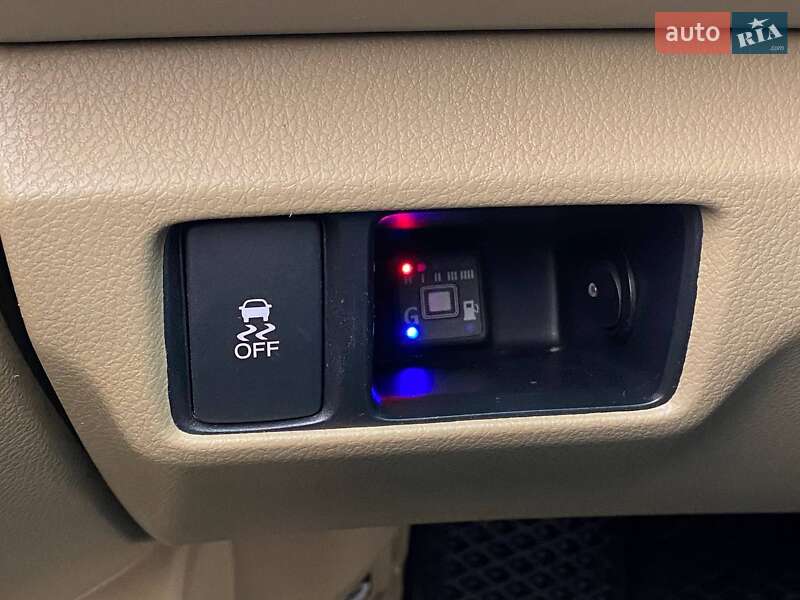 Купе Honda Accord 2011 в Киеве