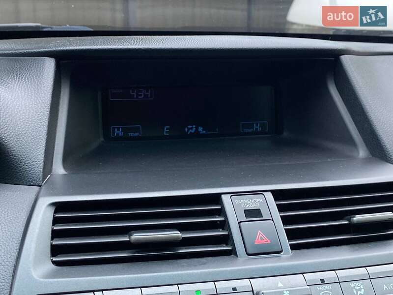 Купе Honda Accord 2011 в Киеве