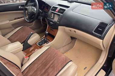 Седан Honda Accord 2006 в  фото 23 Седан Honda Accord 2006 в