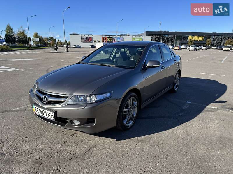 Седан Honda Accord 2008 в 