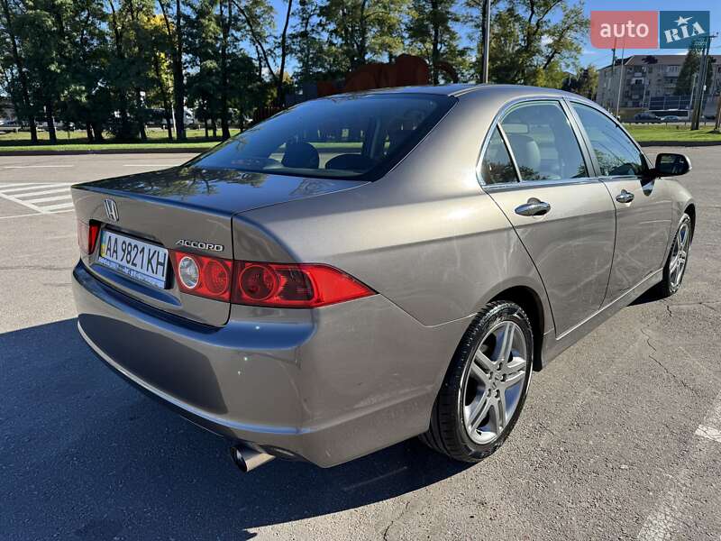 Седан Honda Accord 2008 в Києві