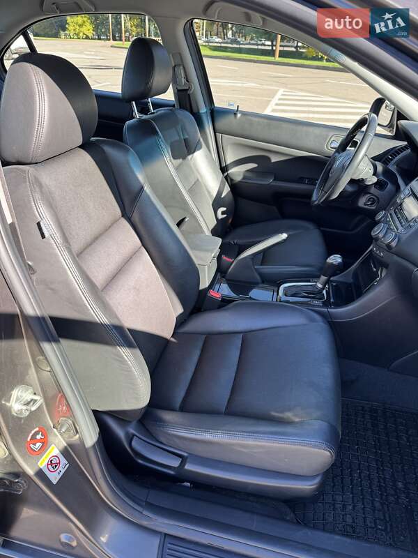 Седан Honda Accord 2008 в Києві