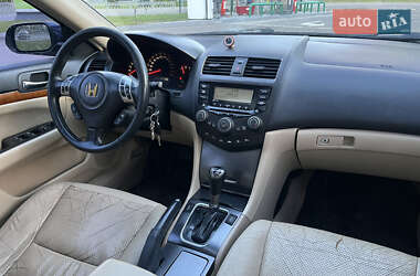 Седан Honda Accord 2006 в 