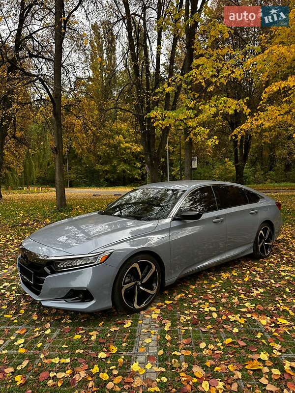 Седан Honda Accord 2022 в Києві