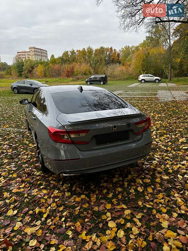 Седан Honda Accord 2022 в Києві