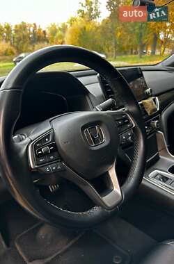 Седан Honda Accord 2022 в 