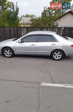 Седан Honda Accord 2005 в Києві