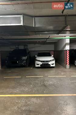 Седан Honda Accord 2013 в 