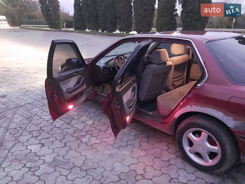 Седан Honda Accord 1993 в Дубні фото 7 Седан Honda Accord 1993 в Дубні